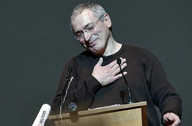 Михаил Ходорковский во время лекции «Права и свободы». Фото: Зураб Джавахадзе/ТАСС