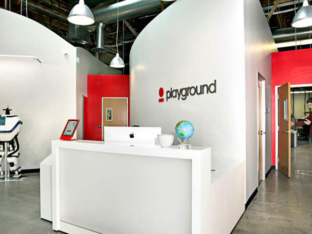 Офис компании Playground Global