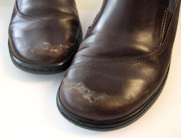 salt-stain-shoes