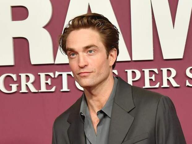 Фото подросшей дочери звезды «Сумерек» Роберта Паттинсона: на кого похожа?