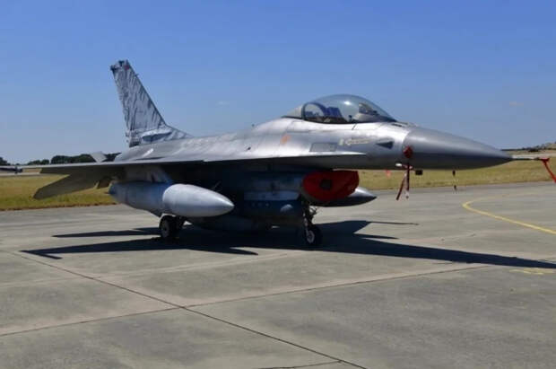 NRK: Норвегия все еще не передала Украине обещанные F-16