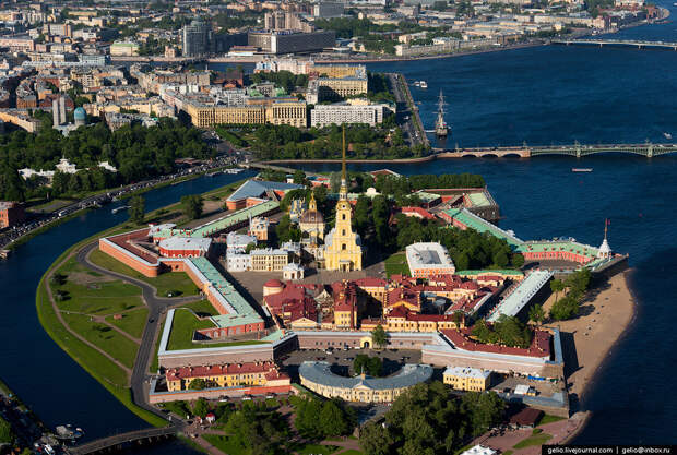 Петропавловская крепость