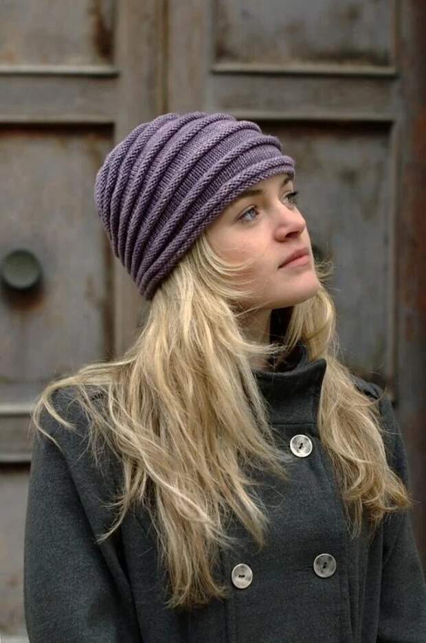 Как с комфортом пережить зиму: 14 отличных вязаных шапок