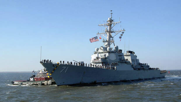 Эсминец Росс ВМС США. Архивное фото