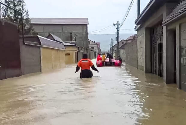Школа в российском регионе ушла под воду