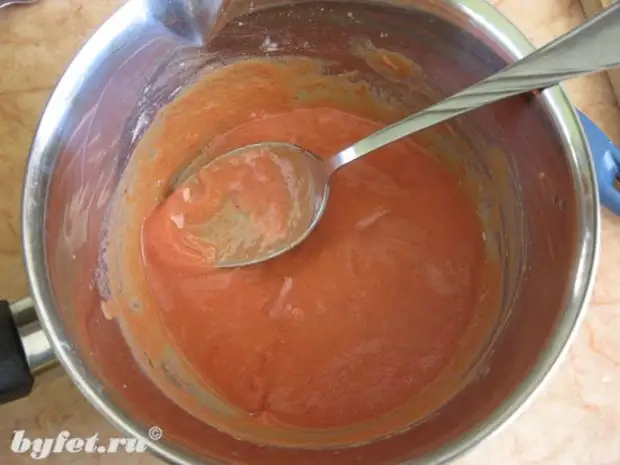 Подлива томатная с мукой и сметаной