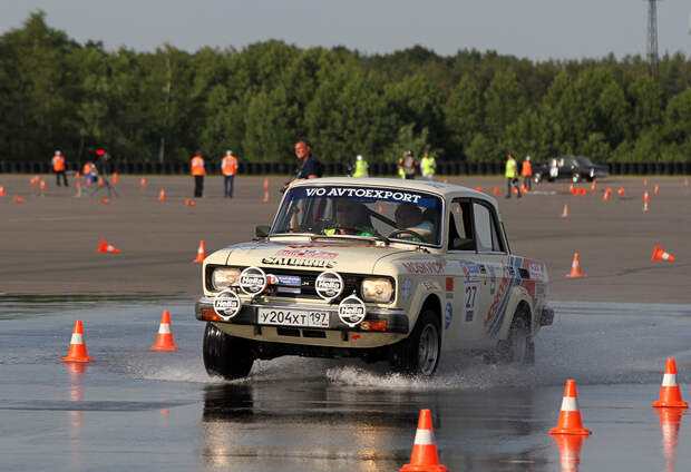 Олдтаймер ралли на автодроме ФСО олдтаймер, ралли, ретро автомобили