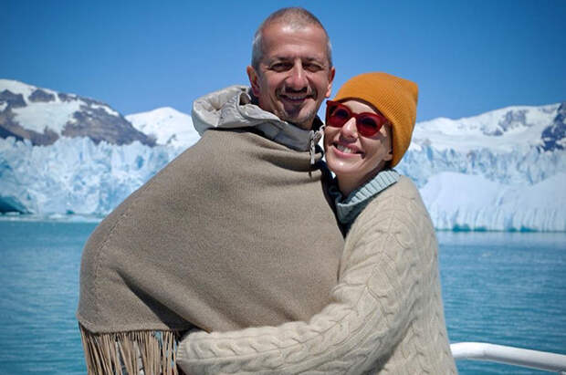 Ксения Собчак и Константин Богомолов отдыхают в Аргентине вместе с друзьями