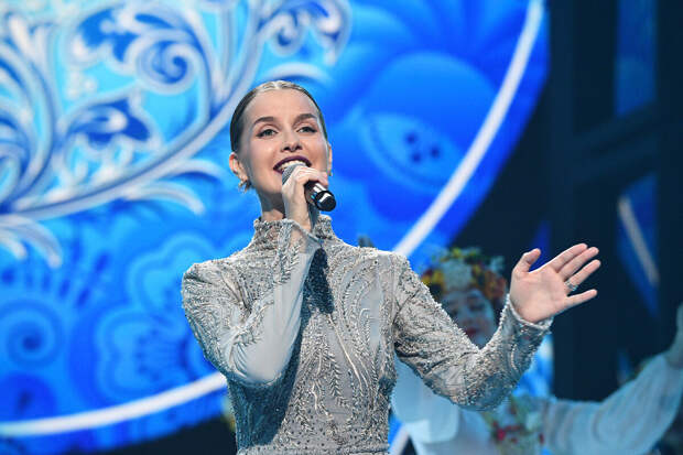 Певица Куртукова рассказала, что познакомилась с автором своего хита в 18 лет