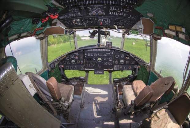 Ми-10 - военный летающий кран