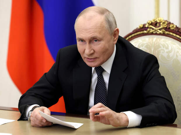 Путин обласкал правительство: экономика России показала неожиданный для Запада рост
