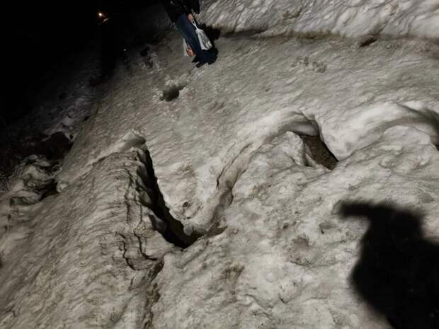 Туляки рассказали о сложностях передвижения по опасной дороге