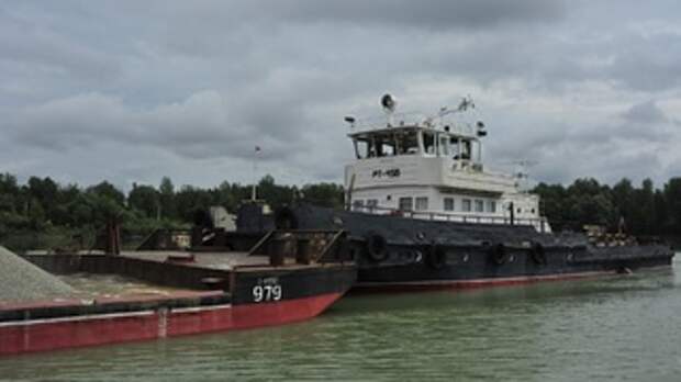 Водный транспорт / Фото: amic.ru