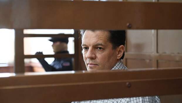 Роман Сущенко в Московском городском суде во время оглашения приговора. 4 июня 2018 Роман Сущенко в Московском городском суде во время оглашения приговора. 4 июня 2018