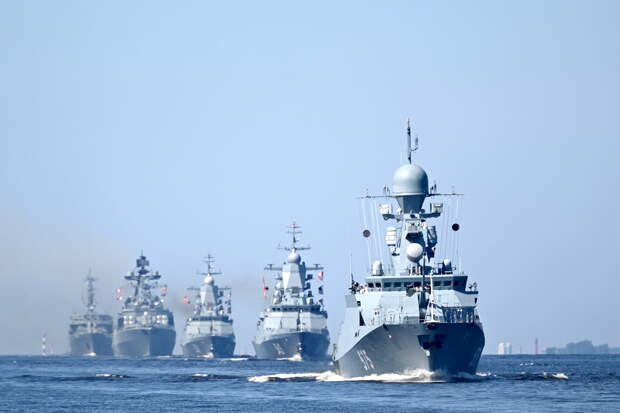 AT: Отправкой кораблей ВМФ России на Кубу Путин послал сигнал США