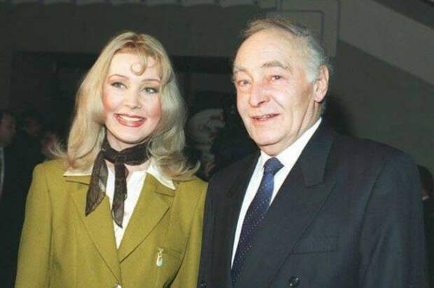 Анна Тихонова с отцом