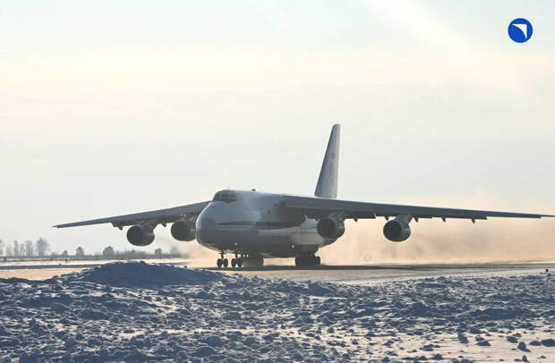 "Герани" атаковали грузовой Ан-124 "Руслан" на военном аэродроме в Миргороде