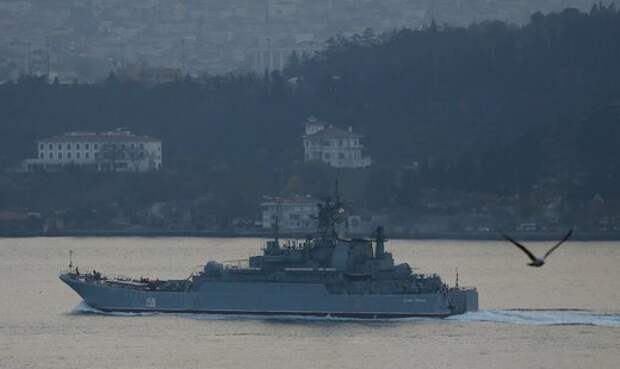 Трогать суда ВМФ РФ в Босфоре рискованно, уверен эксперт