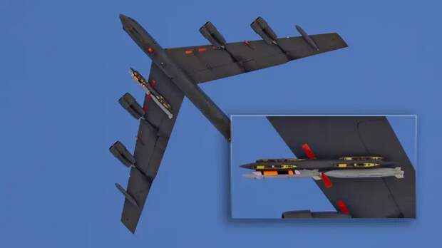 Американский B-52H был запечатлен с новейшими крылатыми ракетами большой