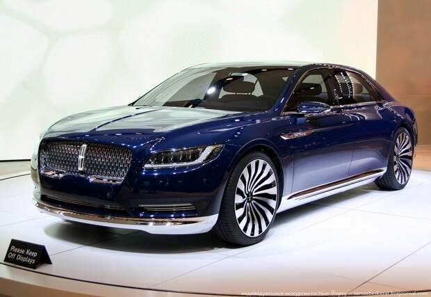 автосалон