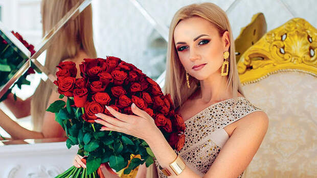 Букеты напрокат: Клара и Роза, простите нас!