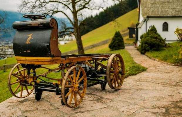 4. Egger-Lohner С.2 Phaeton