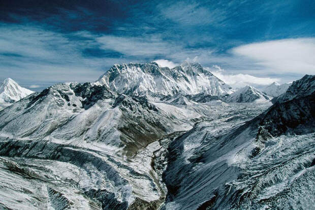 4. Гора Эверест, Гималаи, Непал