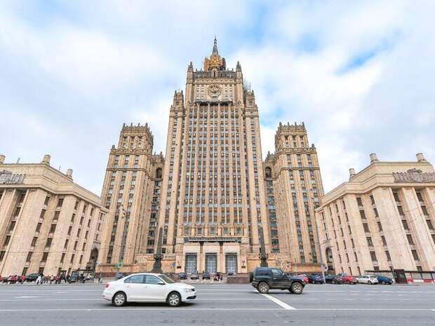 МИД выразил протест послу Японии в РФ из-за соглашения Токио с Киевом по БПЛА