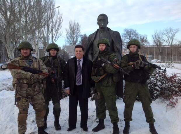 Украинские диверсанты готовили в Донбассе покушение на Иосифа Кобзона Украинские диверсанты готовили в Донбассе покушение на Иосифа Кобзона