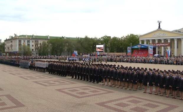 Всё больше городов России вынуждены переносить военный парад