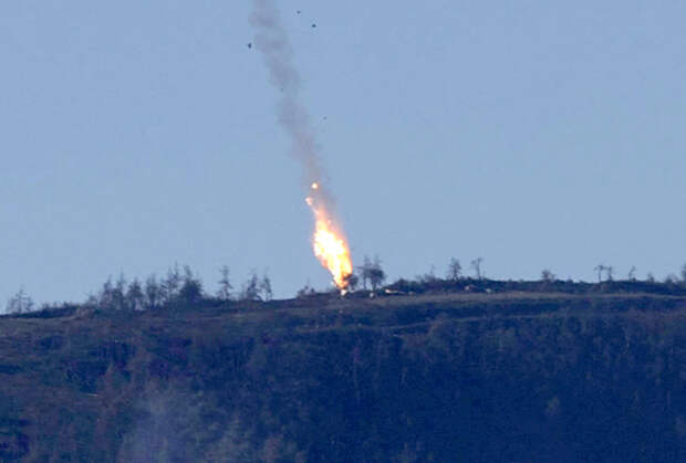 Падение бомбардировщика Су-24М, сбитого турецкими самолетами