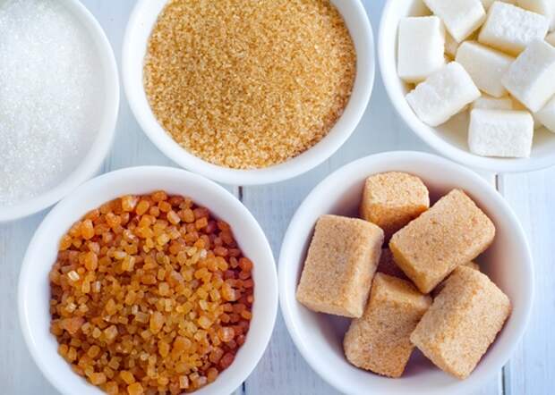 Сахар: 5 причин не отказываться от вредного продукта