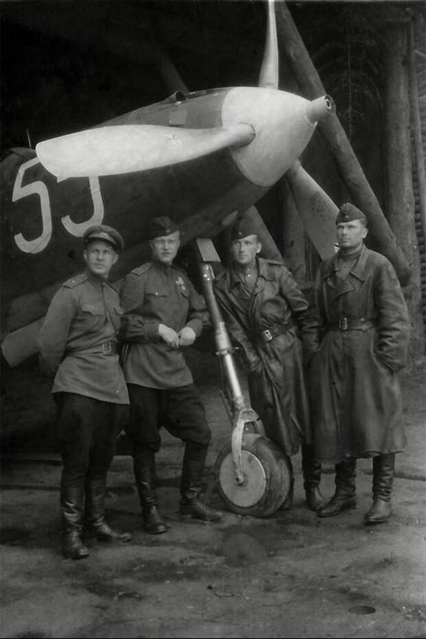 Советские асы на истребителях ленд-лиза. Часть З. "Кобры" Советские асы на истребителях ленд-лиза. Часть З. "Кобры"