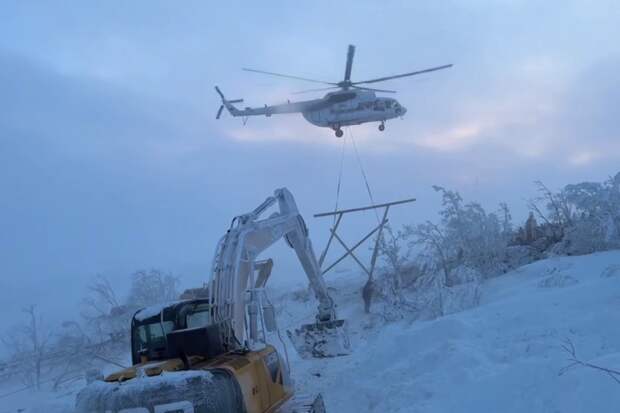 Губернатор Чибис: вторую опору ЛЭП удалось установить с помощью вертолета