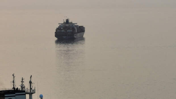 Tasnim: КСИР захватил в Ормузском проливе судно Epaminondas, используемое армией США