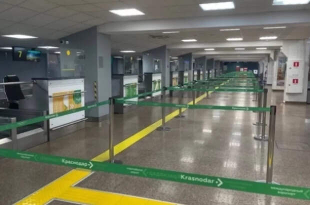 Работу 13 аэропортов приостановили после атаки БПЛА в Ростове-на-Дону