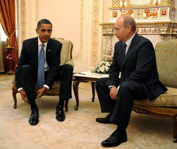 Впервые политики встретились в Москве в 2009 году, когда президент США посетил Россию с рабочим визитом. Путин в тот момент занимал должность премьер-министра. На фото: в Ново-Огареве, 2009 год