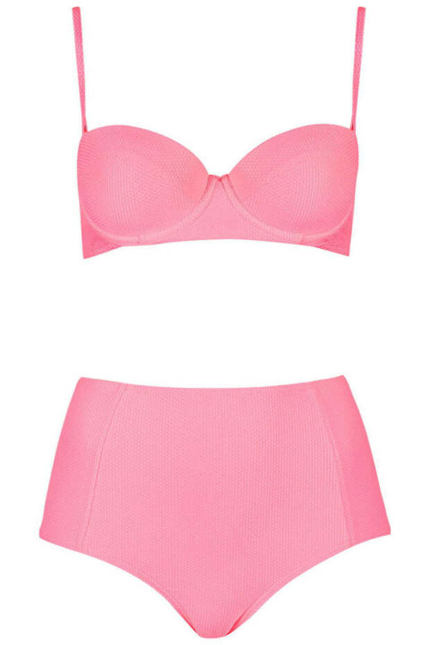 New bikinis: самые модные купальники на летний сезон 