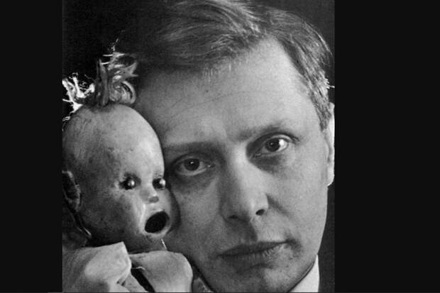 Кукловод Сергей Образцов со своими экзотическими куклами (14).JPG Кукловод Сергей Образцов со своими экзотическими куклами (14).JPG