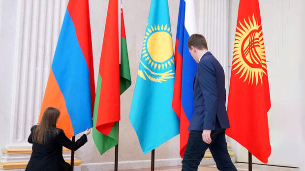 Путин назвал невозможным одновременное членство Армении в ЕС и ЕАЭС