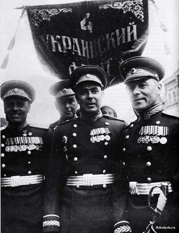 Леонид Брежнев