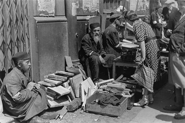 Запретные фотографии : Варшавское гетто летом 1941 года warsawgetto08 Запретные фотографии : Варшавское гетто летом 1941 года