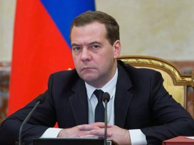 Медведев рассказал о последствиях инцидента с Су-24 для отношений РФ и Турции Медведев рассказал о последствиях инцидента с Су-24 для отношений РФ и Турции