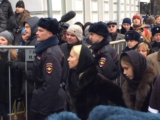 Екатерина Одинцова с дочерью Диной