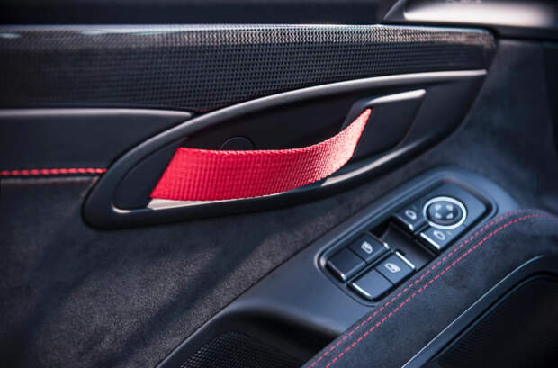 Porsche Cayman GT4: лучший спортивный автомобиль нашего времени? (6 фото) Porsche Cayman GT4