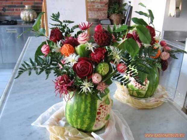 Искусство из ягод и овощей..