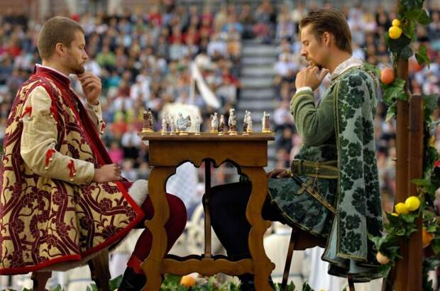 Фестиваль «живых» шахмат в Италии в сентябре / Фото: www.travel.ru