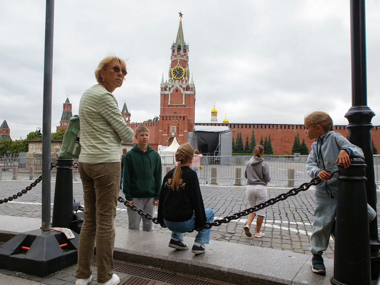 Москвичи не заметили мятеж Пригожина: кафе были переполнены