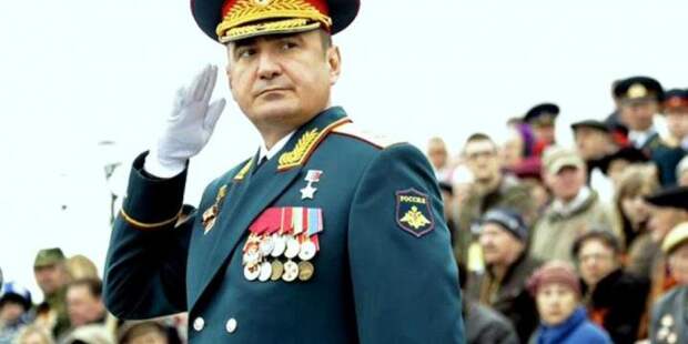 Шойгу сменит «любимый генерал» Путина? Слухи о кадровых перестановках в Минобороны становятся явью