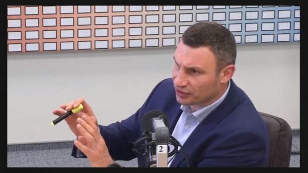 Кличко не смог выговорить слово «тоталитаризм»